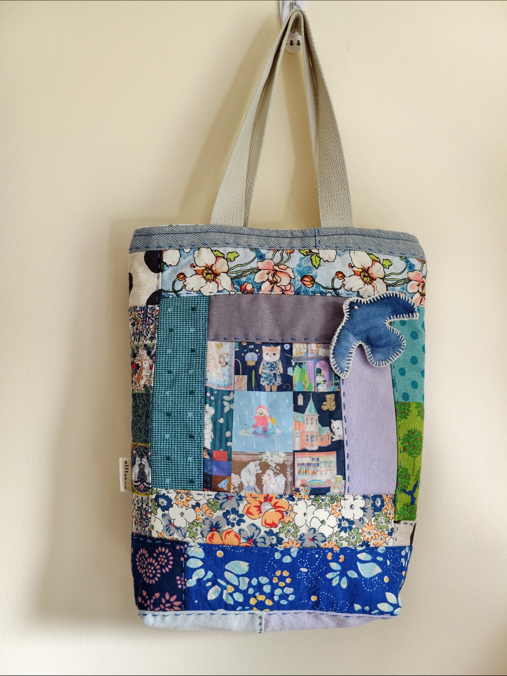 Handmade Patchwork Quilted Tote Bag with Mugwort Bird, Cotton Handbag